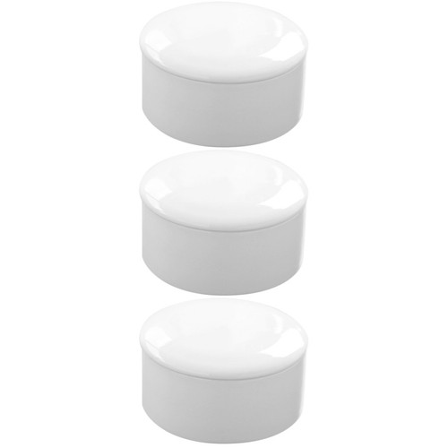 Set ramekins with - ramekins,